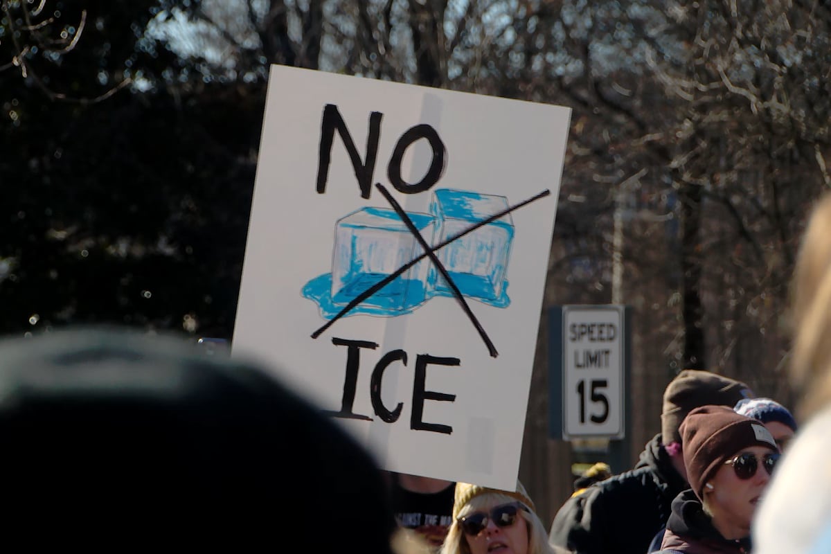 preloaded gallery image