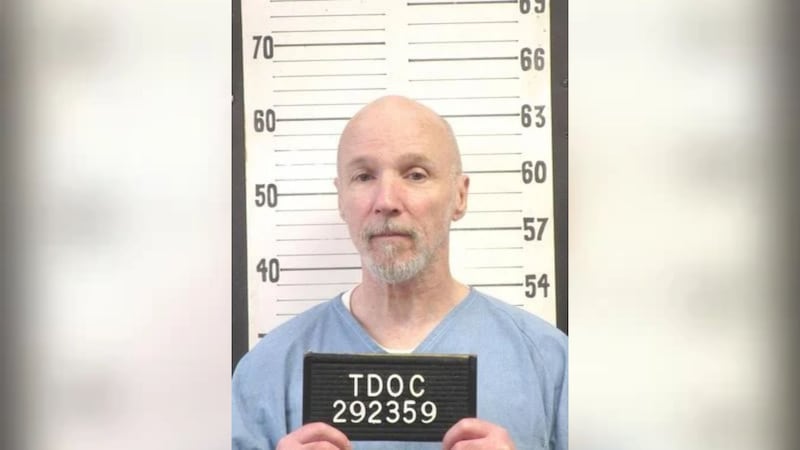 Buscan a preso que escapó de un hospital de Nashville