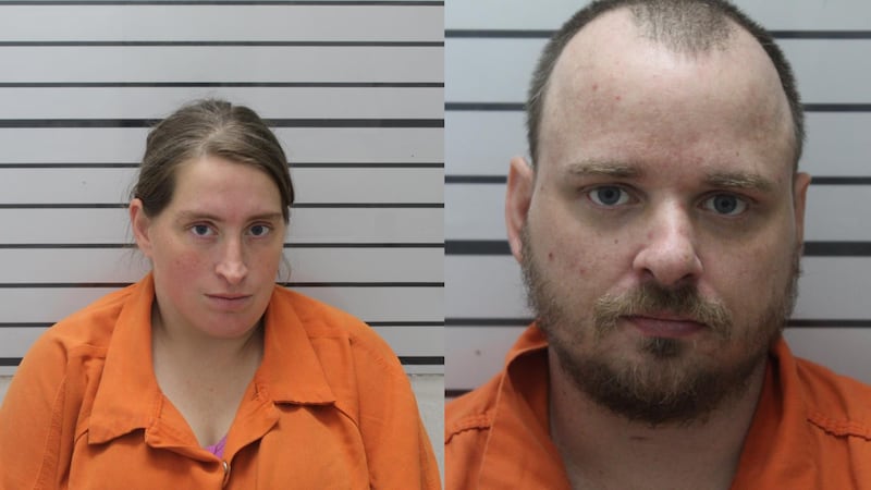 Cherie Walker y su esposo, Dustin Walker, han sido condenados después de que la hija de 11...