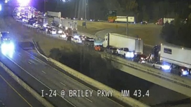 Accidente mortal sobre la I-24 Oeste reportado después de las 7 p.m.