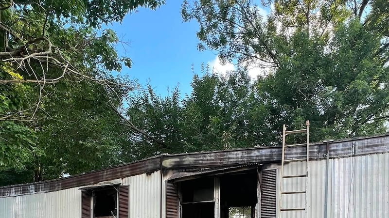 Kentucky homeowner claims ex-girlfriend set house on fire; Investigation underway