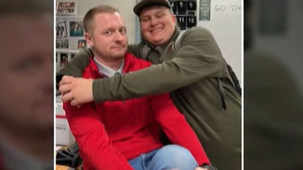 Hall County students head to school after teacher's death.