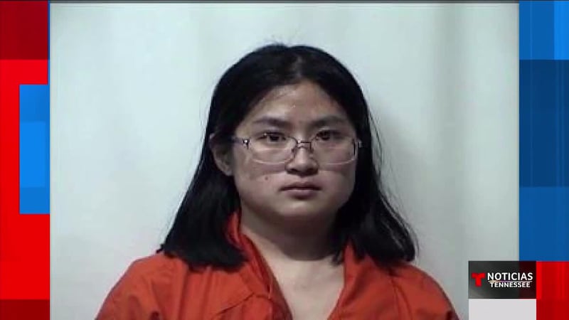 Maestra detenida por supuestamente golpear a un menor dentro de una escuela en Tennessee