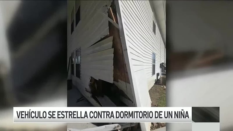 Continúa la búsqueda de un hombre que se impactó contra la recámara de una niña hispana en ...