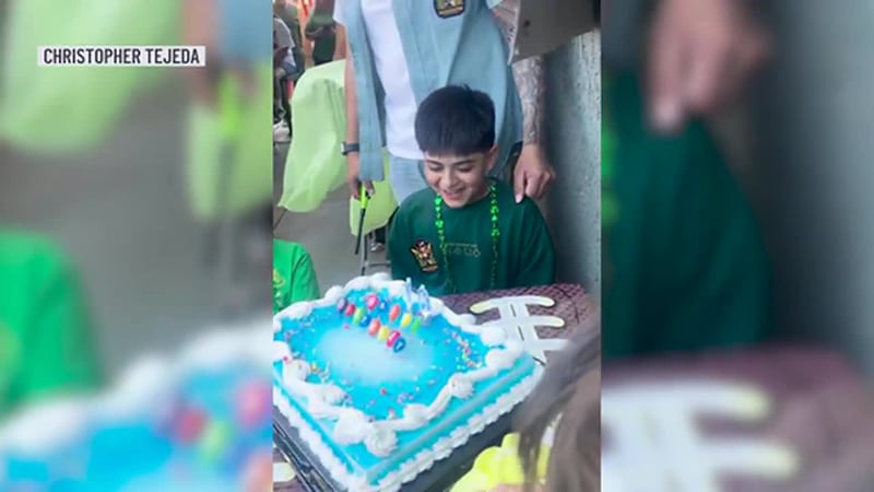 Niño de 10 años muere atropellado cuando paseaba bici en su vecindario. Hoy su familia busca...